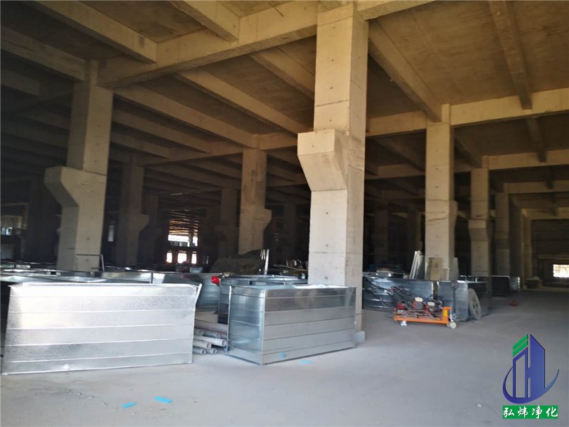 無塵車間裝修風(fēng)管拼接