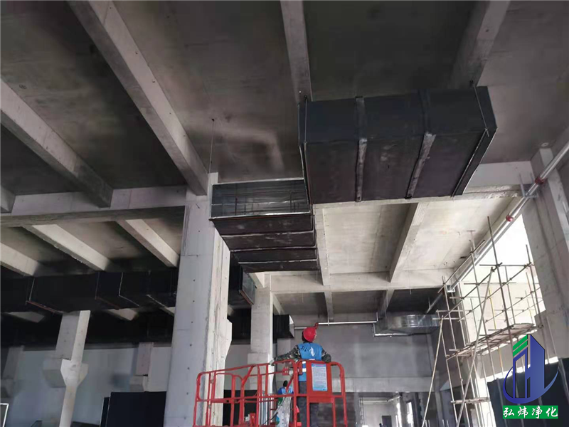 無(wú)塵車(chē)間風(fēng)管吊裝